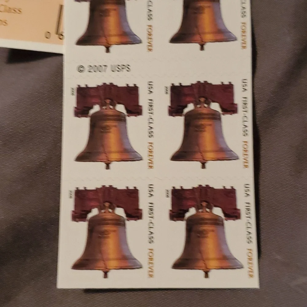 100 First Forever Stamps Liberty Bell 2007 First Class Postage‎ USPS US Mail